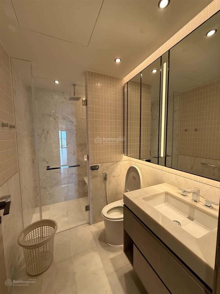 Cho thuê căn hộ 3 phòng ngủ giá tốt tại grand marina saigon