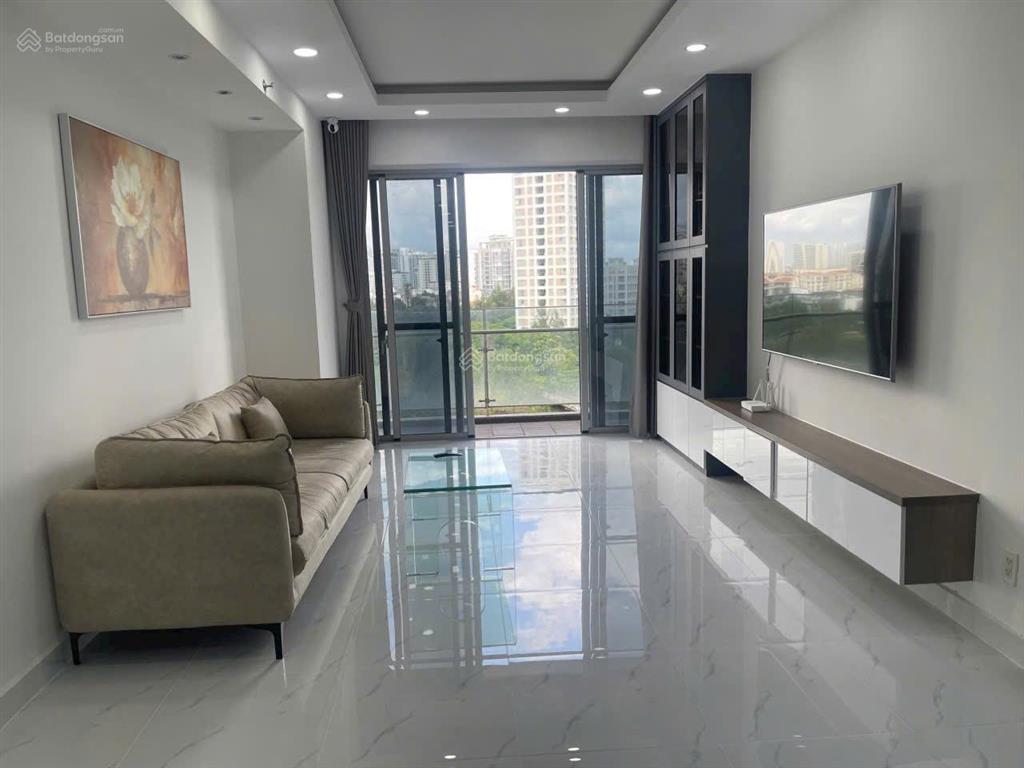 Cần bán căn hộ 3pn 133m2 balcon dài giá siêu tốt tại scenic valley 1 phú mỹ hưng