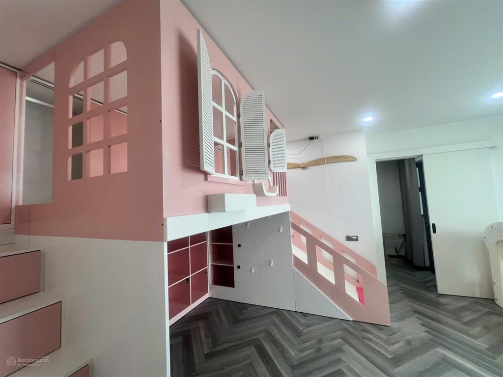 Căn hộ 4pn  189m² trục siêu hiếm tại riviera point  giá thương lượng