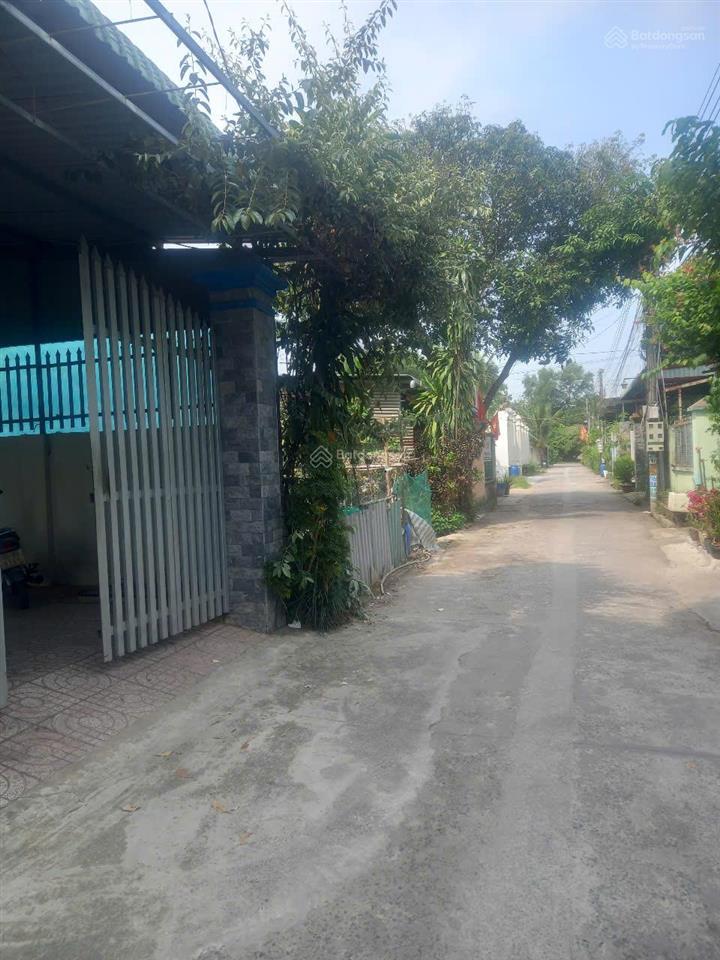 Gần hồ bơi thùy mi, đất đẹp dt 290m, có full thổ cư, giá 6 tỉ 5  an phướclong thành