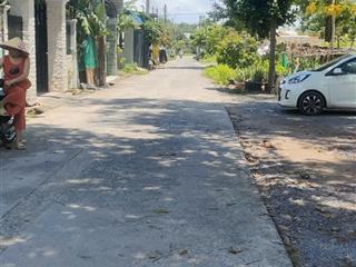 Gần hồ bơi thùy mi, đất đẹp dt 290m, có full thổ cư, giá 6 tỉ 5  an phướclong thành