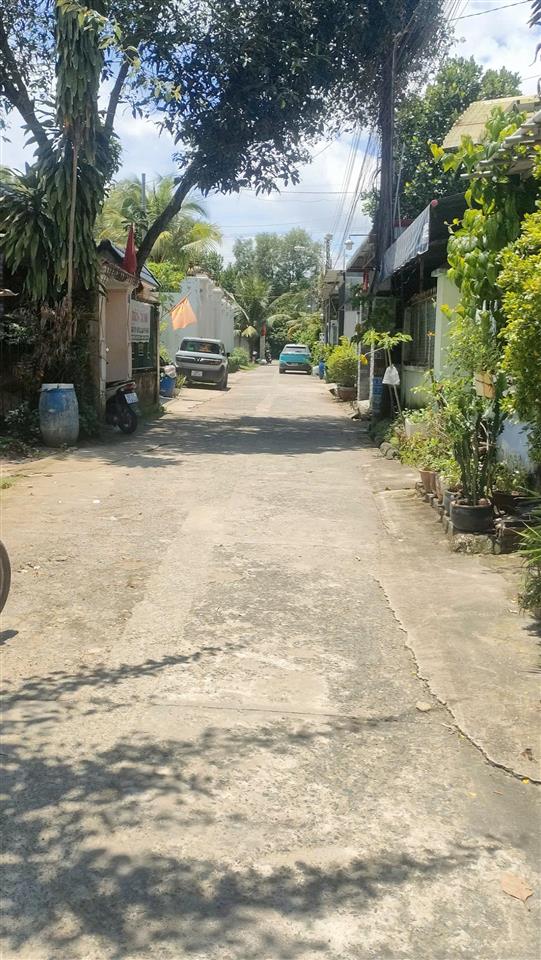 Gần hồ bơi thùy mi, đất đẹp dt 290m, có full thổ cư, giá 6 tỉ 5  an phướclong thành
