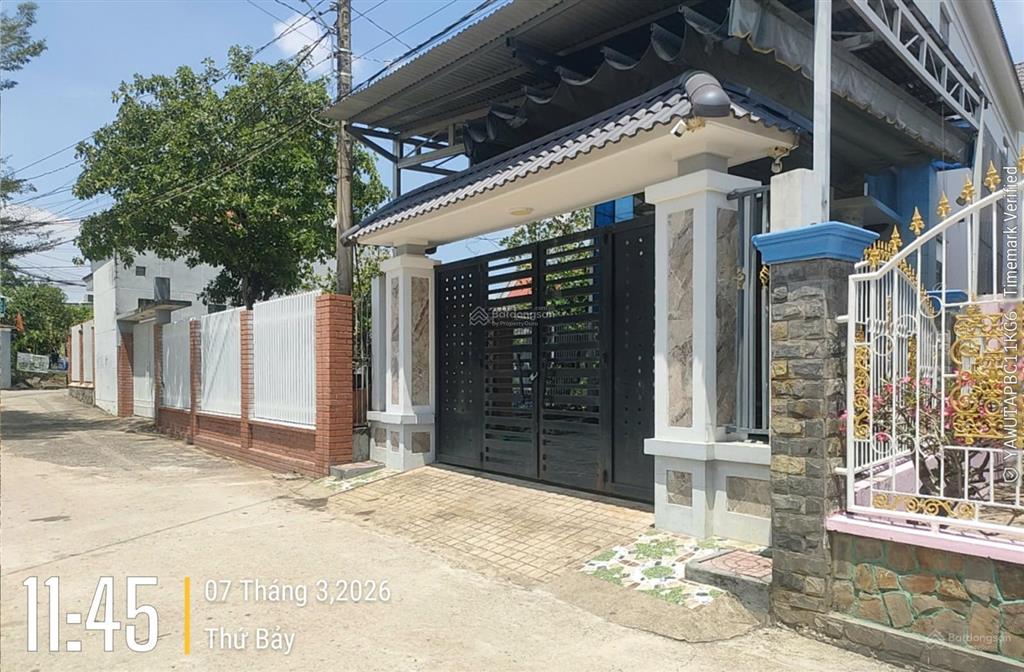 Nhà đẹpngay trung tâm thị trấn long thànhcách amata 5 phútdt 231,8m²100 thổ giá 6,2 tỷ