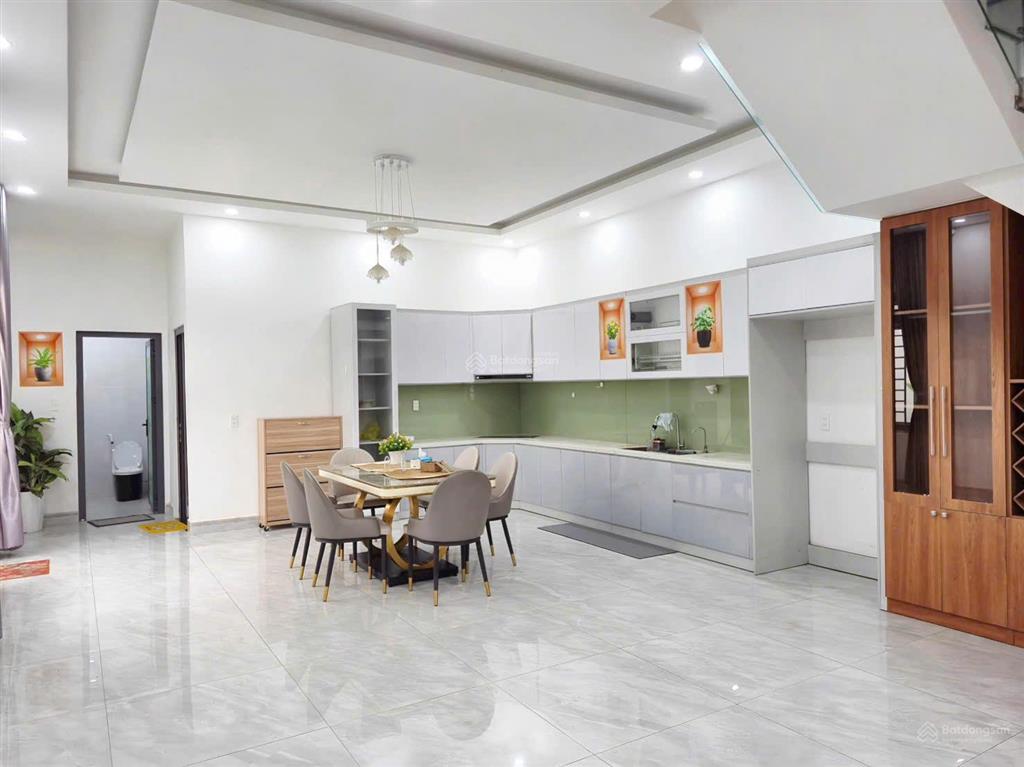 Nhà khu đô thị kiểu mẫu d2dlộc an dt 232m, full thổgiá 6 tỷ long thành