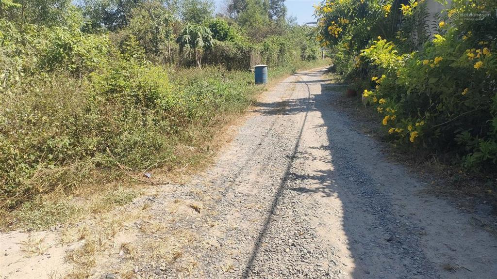 Đất ngộp nặng ra gấp  bên hông khu đô thị stc dt 519.4m2  giá 5,2 tỷ  bình sơn  long thành