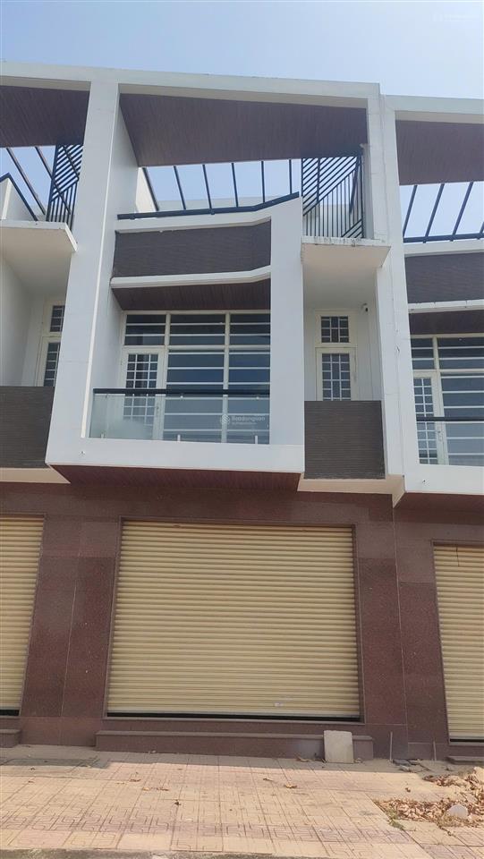 Nhà phố  khu dân cư d2d lộc an dt 118,5m2  full thổ  giá 7 tỷ  lộc an  long thành