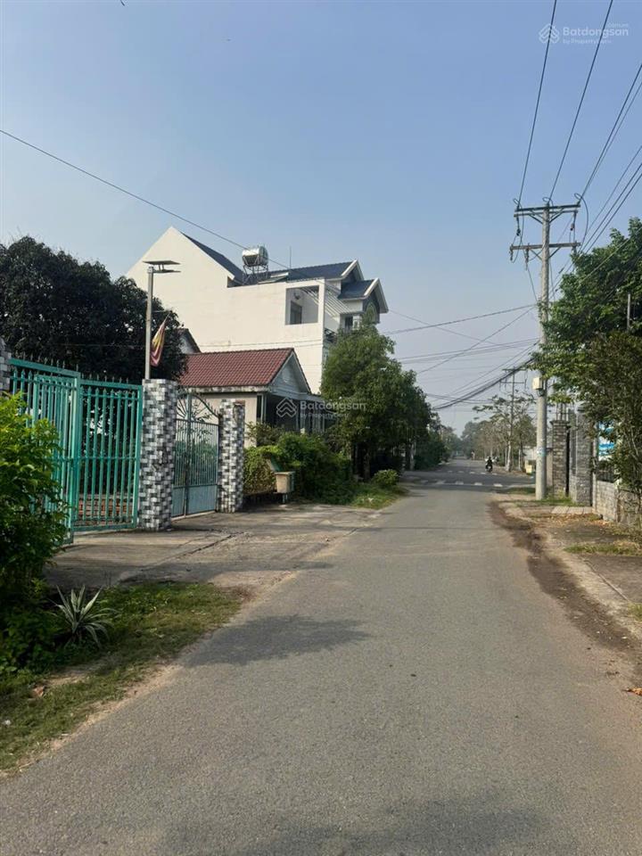 Bán đấtgần sân baydt 1.307mcó 50m thổ giá 8,5 tỷ long phướclong thànhđồng nai