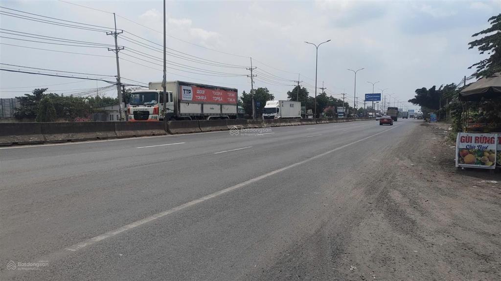 Mặt tiền quốc lộ 51 ngã ba nhơn trạchdt 1.813m có 300m thổgiá 35 tỷlong an, long thànhđn