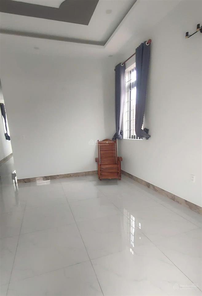 Nhà đẹp ngay trung tâm thị trấn long thành, cách amata 5 phút, dt 231,8m2, 100m2 thổ, giá 6,3 tỷ
