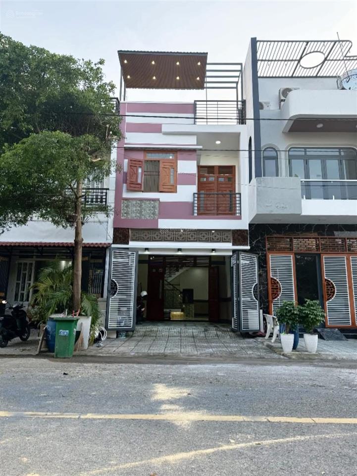 Nhà sổ hồng riêng bình chuẩn thuận an bình dương giá bán 3 tỷ 650 tr