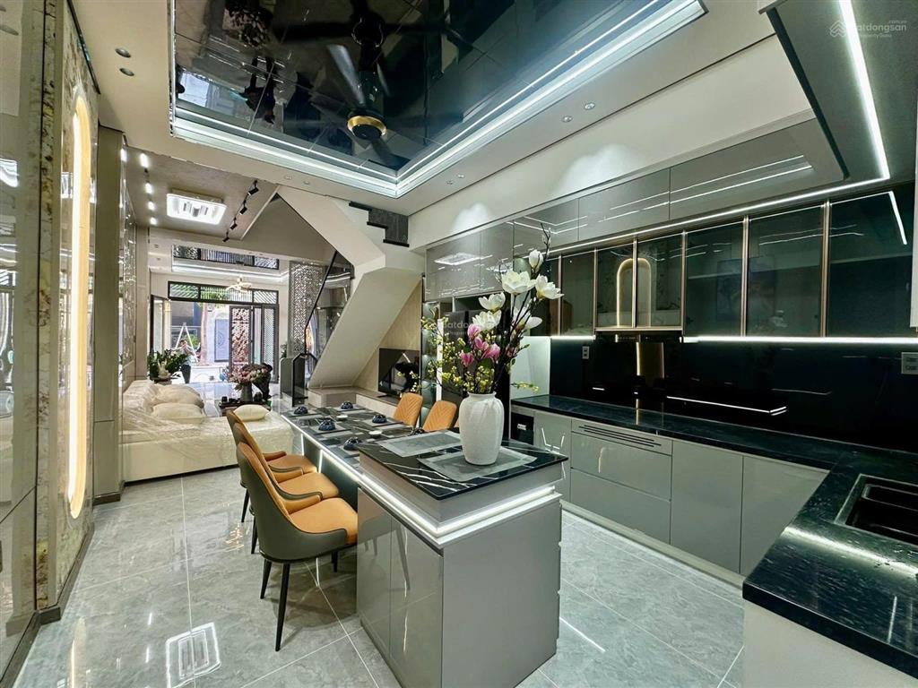 Bán nhà riêng, kdc bình chuẩn, 5tỷ150tr, 64m2, 3pn, 3wc, view đẹp