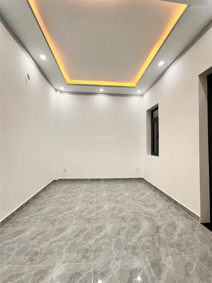 Bán nhà sổ hồng riêng đẹp tại phường khánh bình, 3,9 tỷ, 105m2, 3pn, 2wc, pháp lý đầy đủ