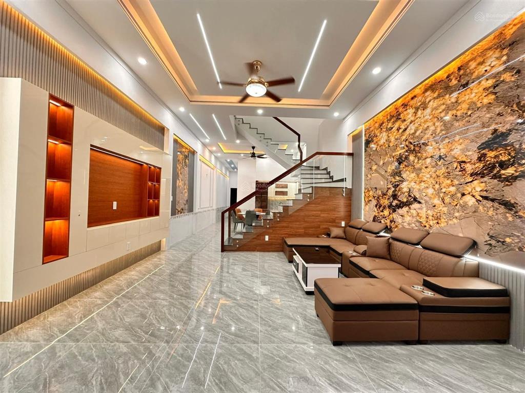 Bán nhà sổ hồng riêng đẹp tại phường khánh bình, 3,9 tỷ, 105m2, 3pn, 2wc, pháp lý đầy đủ