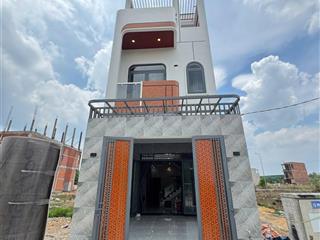 Bán nhà trung tâm tân uyên ( p.tân hiệp tp.hồ chí minh)  dọn vào ở ngay, giá cực tốt