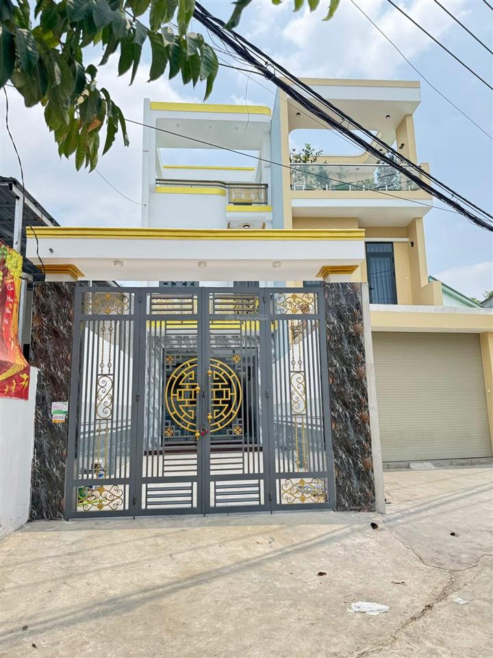 Bán gấp nhà mặt phố tại tân đông hiệp, 6,9 tỷ, 112m2, view đẹp