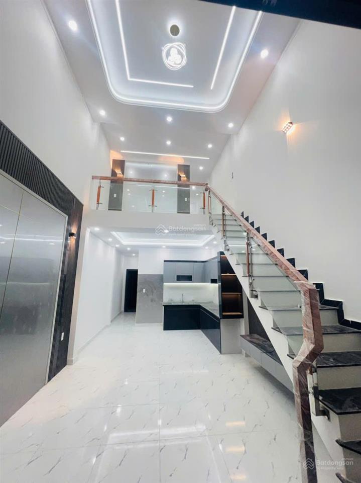 Bán nhà sổ hồng riêng 2pn, 2wc, diện tích 72m2 tại bình chuẩn, giá cực tốt 2tỷ680tr