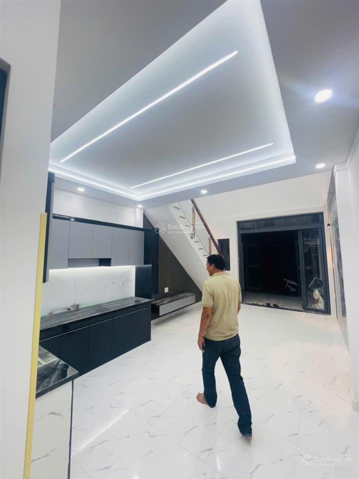 Bán nhà sổ hồng riêng 2pn, 2wc, diện tích 72m2 tại bình chuẩn, giá cực tốt 2tỷ680tr