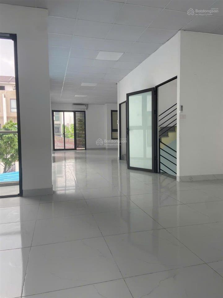 (hot) cần cho thuê biệt thự dương nội, hà đông hoàn thiện đẹp.