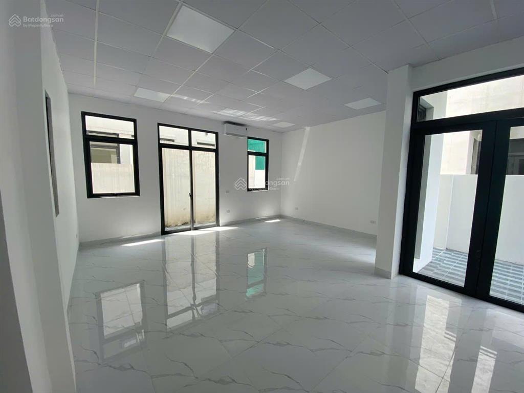 Cho thuê biệt thự dương nội, hà đông gần aeon mall hoàn thiện đẹp, không giới hạn mục đích sử dụng