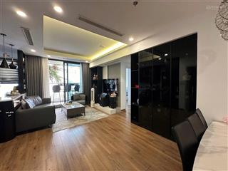 Bán căn góc 3pn 2wc dt 90m2 tại sky central 176 định công giá 8.1 tỷ full đồ, sổ hồng