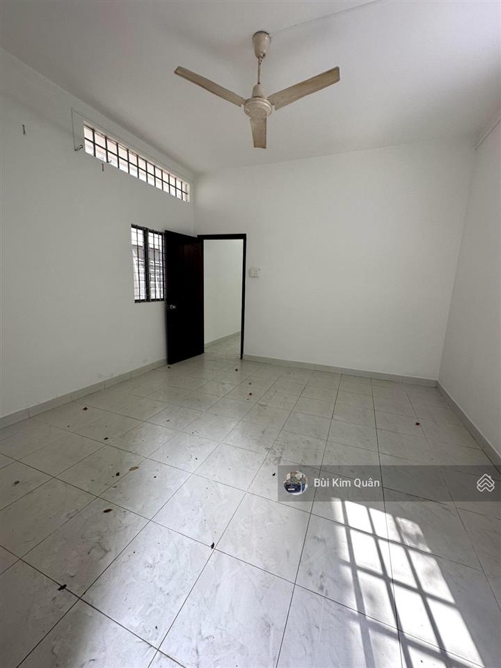 Giảm 200tr còn 9.8 tỷ 111m2 (6x19)m nở hậu hẻm ô tô sát mặt tiền đường số 8, p11 gò vấp