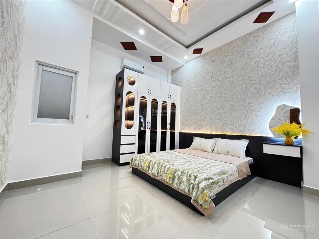 Nhà 2 tầng hxh phạm văn chiêu gò vấp 5.45 tỷ sổ riêng đối diện tt văn hóa gò vấp