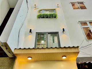Nhà mới đẹp 5 tầng  dtsd 68m2 trung tâm phú nhuận chỉ có (3 tỷ 980)