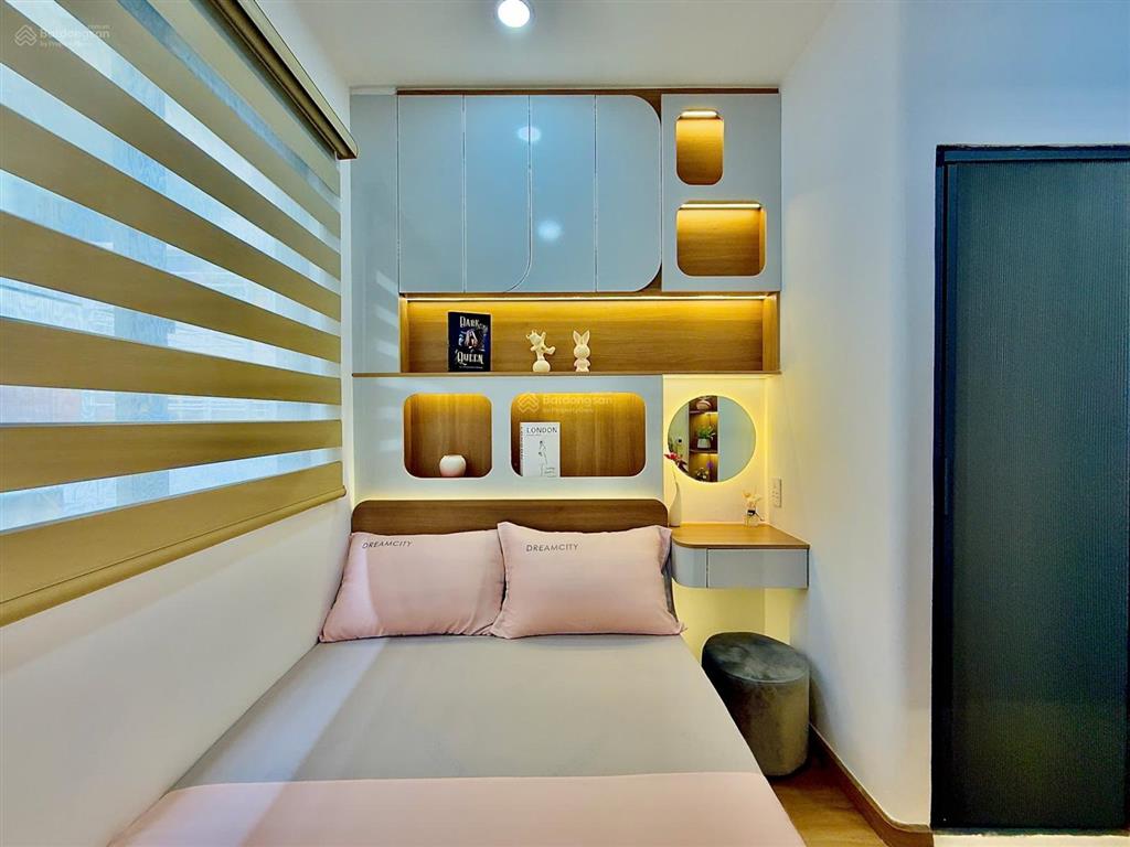 Nhà mới đẹp 5 tầng  dtsd 68m2 trung tâm phú nhuận chỉ có (3 tỷ 980)