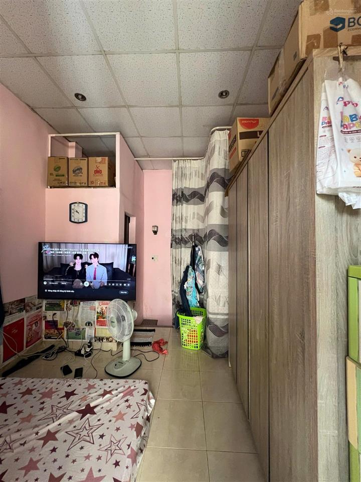 Cho thuê nhà nguyên căn tại phú nhuận phan xích long gần chợ nguyễn đình chiểu