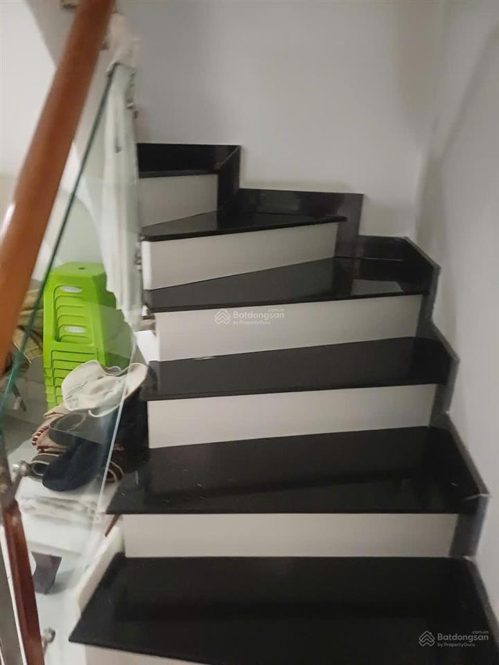 Hàng ngộp gò vấp giá siêu tốt nhà 1 trệt 1 lầu, 2pn dt gần 4x12m, vuông vức gần