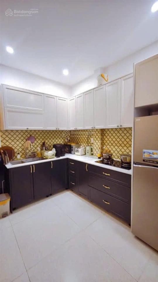 Hàng ngộp gò vấp giá siêu tốt nhà 1 trệt 1 lầu, 2pn dt gần 4x12m, vuông vức gần