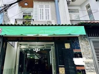 Bán gấp nhà đường ht35, p. hiệp thành, q12, dt 60m2, 2 tỷ890 sổ hồng riêng, sẵn hợp đồng thuê 18tr