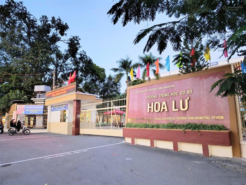 Lô đất 58m2 vuông vức, sau lưng thcs hoa lư, vincom thủ đức