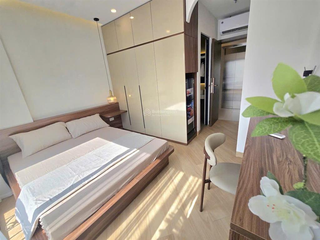 1n1k cầu giấy full đồ đh thương mai, lao động xã hội  ô tô đỗ cửa
