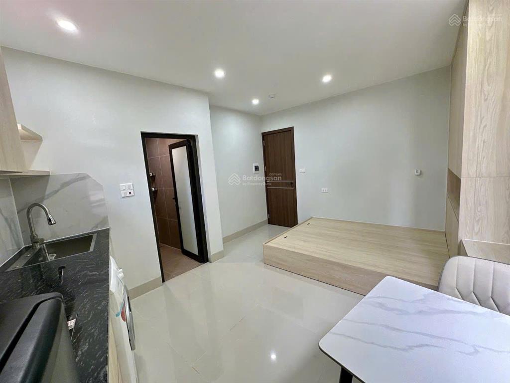 Cho thuê phòng kiểu ccmn cách đh thủy lợi 500m studio full đồ thang máy giờ giấc tự do