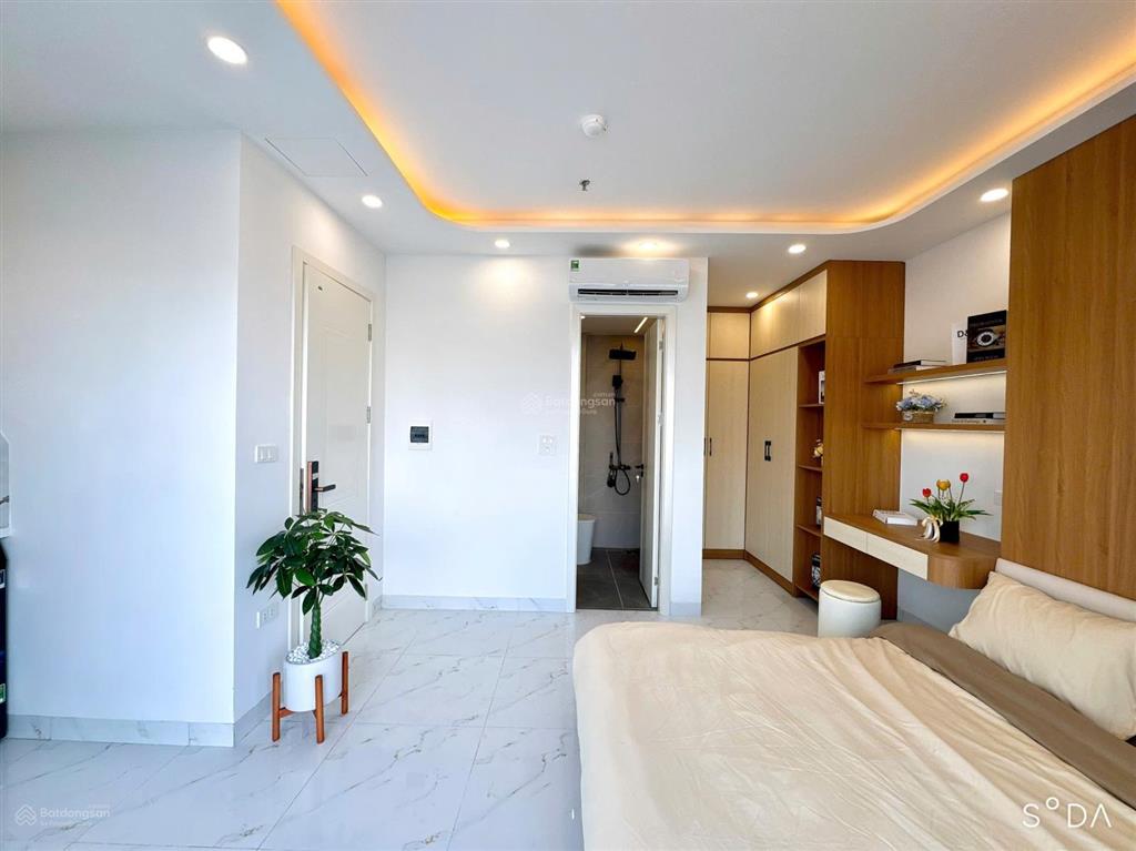 Siêu phẩm view ban công thoáng  full đồ máy giặt riêng mới tinh  đào tấn giá 5tr6