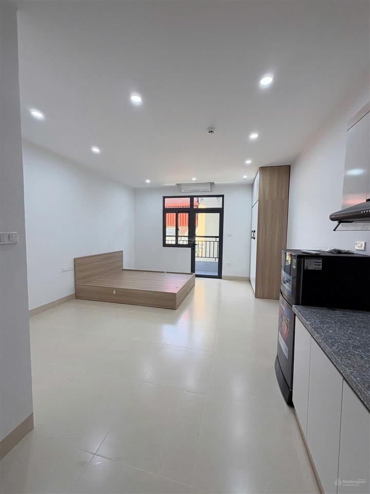 Studio 40m2  đi bộ đến lotte liễu giai 800m  đh quốc gia, sư phạm báo chí 23km