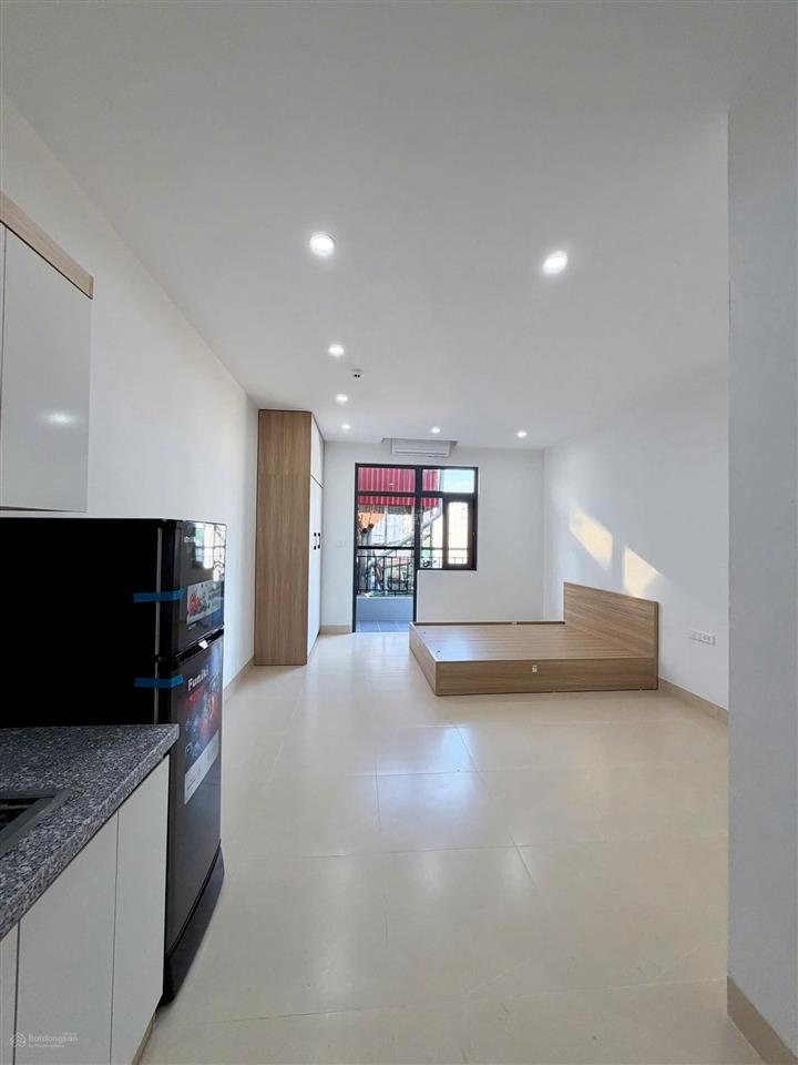 Studio 40m2  đi bộ đến lotte liễu giai 800m  đh quốc gia, sư phạm báo chí 23km