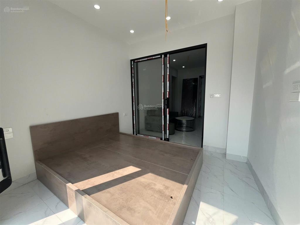 Cho thuê 1n1k full đồ máy giặt riêng  ô tô đỗ cửa  mỹ đình