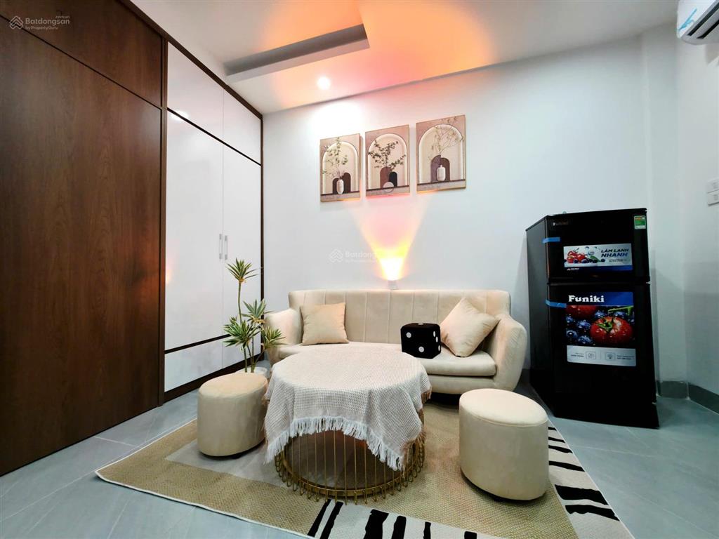 Cho thuê căn hộ 1n1k  ban công  ô tô đỗ gần  full nội thất575 kim mã