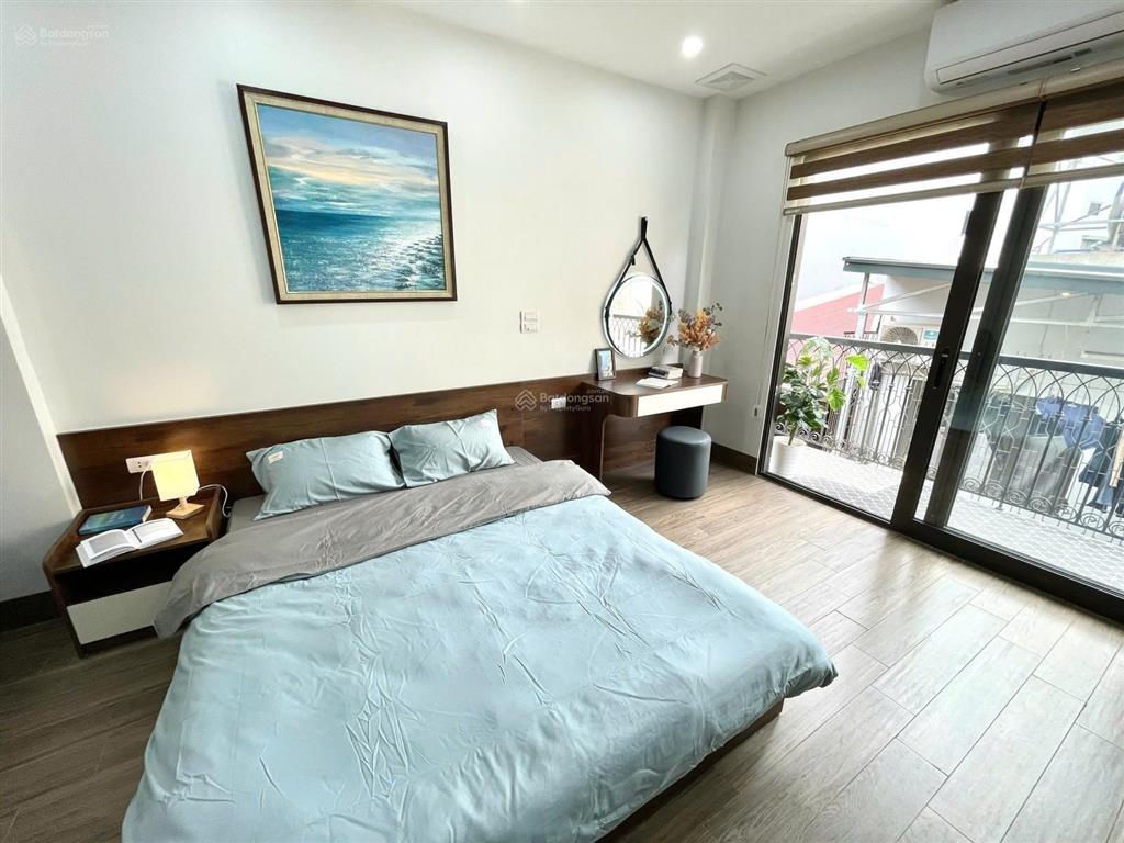 Cho thuê căn hộ studio hào nam máy giặt riêng  ban công thoáng  đh văn hóa 500m