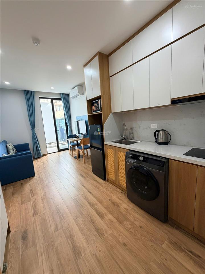 Cho thuê phòng cao cấp tây hồ  view thành phố  ô tô đỗ cửa