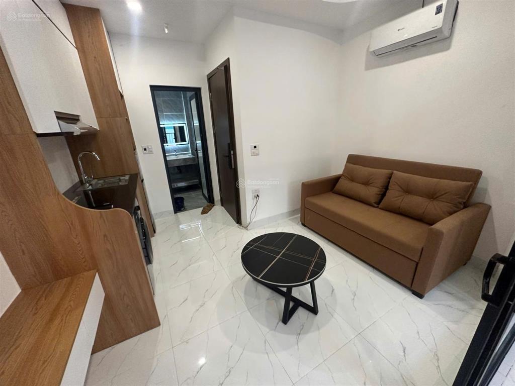 Cho thuê 1 ngủ 1 khách máy giặt riêng cách ngã tư sở 1km  ô tô đỗ cửa