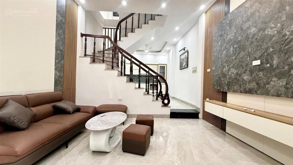 Bán nhà riêng tại xuân đỉnh, giá siêu hời 8,95 tỷ, 34m2, 4 tầng, 4.5m mặt tiền