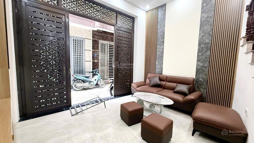 Bán nhà riêng tại xuân đỉnh, giá siêu hời 8,95 tỷ, 34m2, 4 tầng, 4.5m mặt tiền