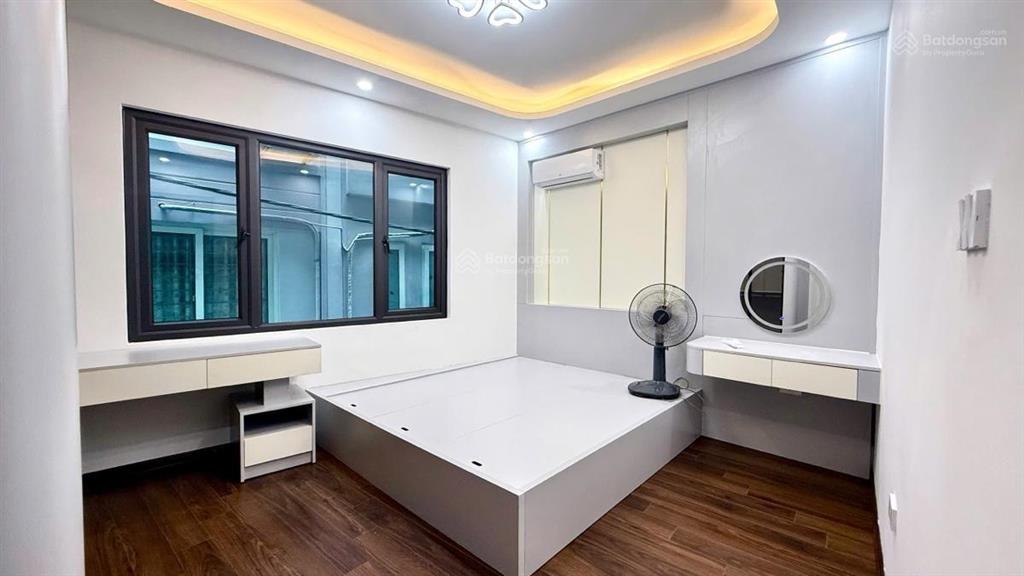 Bán nhà riêng tại xuân đỉnh, giá siêu hời 8,95 tỷ, 34m2, 4 tầng, 4.5m mặt tiền