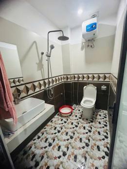Bán nhà 32m² 5 tầng mới hiện đại  kề ô tô  gần ql32, kđt hinode, lai xá, hoài đức