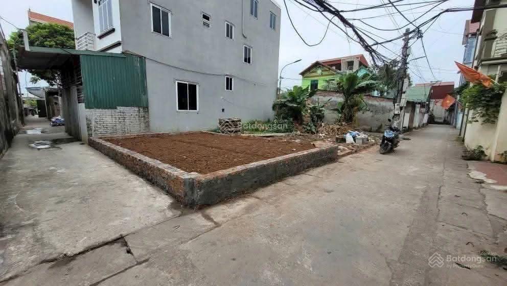 Bán đất thổ cư 43m² lô góc, đường thông ô tô tải đậu cửa tại mộc hoàn, vân côn