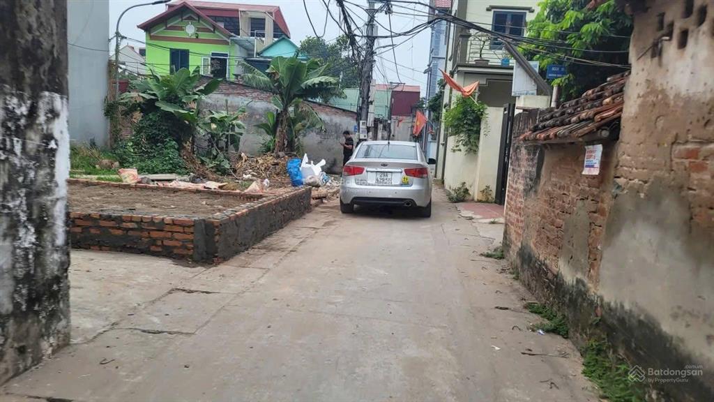 Bán đất thổ cư 43m² lô góc, đường thông ô tô tải đậu cửa tại mộc hoàn, vân côn