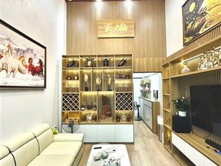 Nhà đẹp  vị trí siêu đắc địa  10 ô tô đỗ cửa  full nội thất xịn  vài bước ra ngã tư trạm trôi